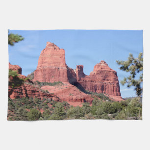Paño De Cocina Las rocas acercan a Sedona, Arizona