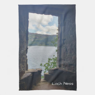 Paño De Cocina Loch Ness visto desde el Castillo de Urquhart