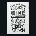 Paño De Cocina Los amantes del vino divertidos citan sobre la coc<br><div class="desc">Los Amantes Del Vino Divertidos Citan Acerca De Cocinar La Toalla De Cocina</div>