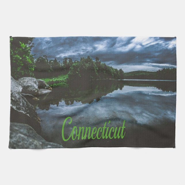 Paño De Cocina Los hermosos árboles del lago de Connecticut (Horizontal)