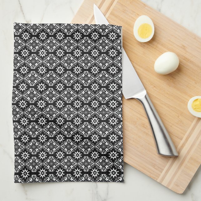 Paño De Cocina Moda Boho Patrón floral blanco y negro (Doblado Cuarto)
