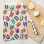Paño De Cocina Modelo lindo colorido de los macarrones<br><div class="desc">Modelo colorido de los macarrones que cae en fondo manchado en colores pastel.</div>