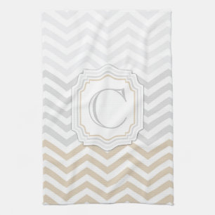 Paño De Cocina Monograma Chevron del oro de los gris plateados