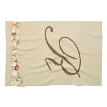 Monograma de cascos en arena de playa personalizad