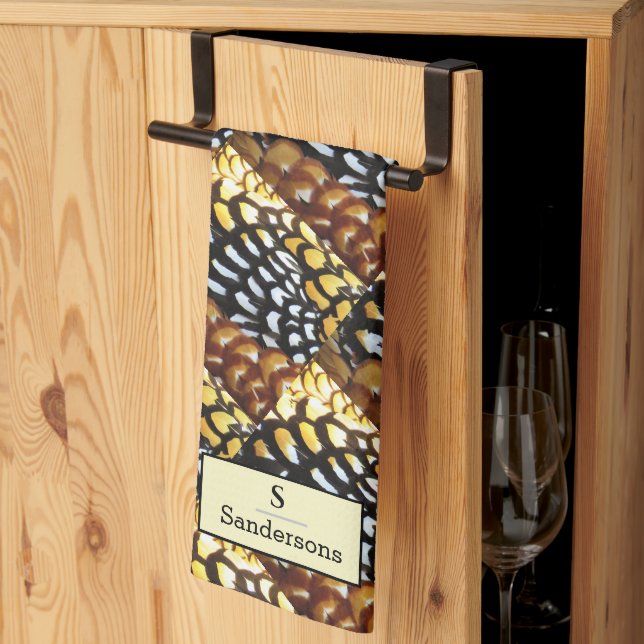 Paño De Cocina Monograma faisán de arveja marrón, amarillo y negr (Pliegue de tercios)