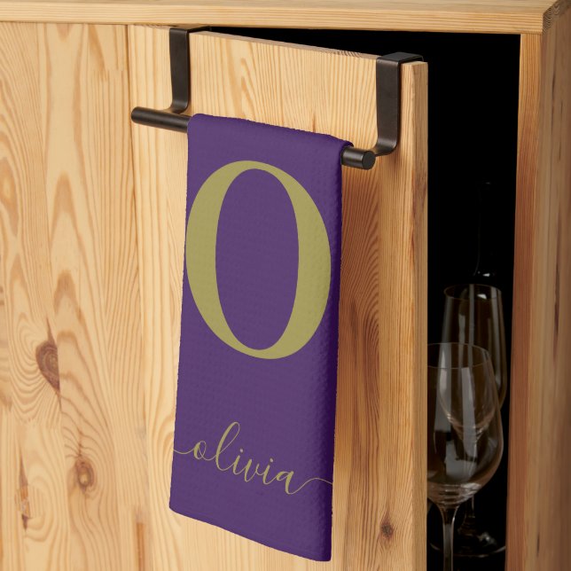 Paño De Cocina Monograma Nombre Guión Personalizado Púrpura Y Oro (Pliegue de tercios)