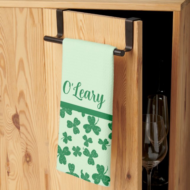 Paño De Cocina Monogramado de St. Patrick's Day Green Shamrock (Pliegue de tercios)