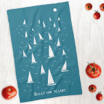 Paño De Cocina Náutica náutica personalizada<br><div class="desc">Barcos de vela corriendo en un mar verde y brillante verde azulado. Un divertido diseño náutico para los amantes de la vela. Arte original de Nic Squirrell. Cambie el nombre a personalizar.</div>