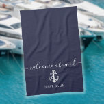 Paño De Cocina Nautical Anchor Nombre Barco Naval Bienvenida Azul<br><div class="desc">Elegante y personalizado diseño a bordo con el nombre de su barco o capitán en un clásico texto blanco sobre un fondo azul marino. Diseñado por Thisisnotme©</div>