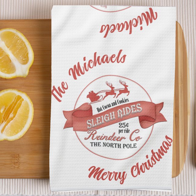 Paño De Cocina Navidad con moras rojas y blancas personalizadas (Merry Christmas custom kitchen towel. )