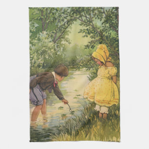 Paño De Cocina Niños antiguos, niño y niña jugando junto al arroy