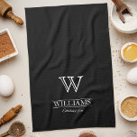 Paño De Cocina Nombre de familia de monograma clásico simple pers<br><div class="desc">Cree su propia toalla de cocina elegante y personalizado personalizada con su nombre familiar y monograma. Para editar esta plantilla de diseño, simplemente edite los campos de texto como se muestra arriba. Incluso puede agregar más texto o imágenes, fuentes personalizares y color de fondo. ¡Trate o haga el regalo perfecto...</div>