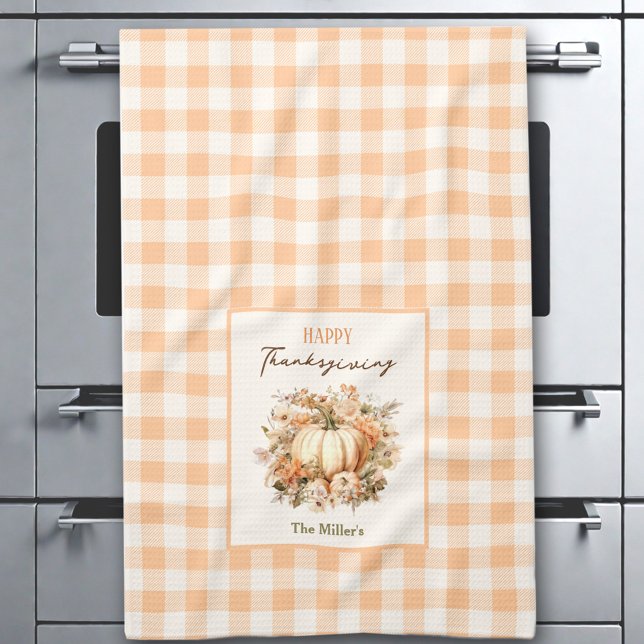 Paño De Cocina Nombre del Naranja de la Calabaza de Acción de Gra (Thanksgiving Pumpkin Gingham Pastel Orange Name Kitchen Towel)