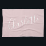 Paño De Cocina Nombre personalizado de la tipografía del guión de<br><div class="desc">Tipografía con guión de moda Toalla de cocina rosa personalizada</div>