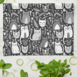 Paño De Cocina Patrón de gatos cúbicos Floral botánica blanco y n<br><div class="desc">Decore su cocina con esta linda toalla de gato. ¡Hace un gran regalo de la casa o de cumpleaños para ese amante del gato en tu vida! ¡Revisa mi tienda para más cosas como tazas y pegatinas! ¡Y más gatos...  y perros!</div>