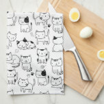 Paño De Cocina Patrón de gatos de dibujos animados<br><div class="desc">Gatos blancos y negros dibujados a mano en diferentes poses para alegrar el día.</div>