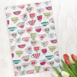 Paño De Cocina Patrón de la Copa del Té<br><div class="desc">Una versión moderna de la porcelana de bonito o de las tazas de té de porcelana. ¡Pon la tortilla! Arte original de Nic Squirrell.</div>