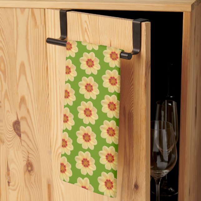 Paño De Cocina Patrón floral de Dahlia amarillo en verde (Pliegue de tercios)