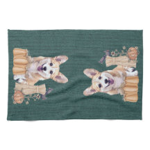 Perrito del Corgi Galés en otoño