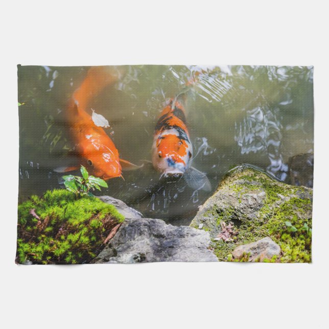 Paño De Cocina Pescado de Koi en un estanque (Horizontal)