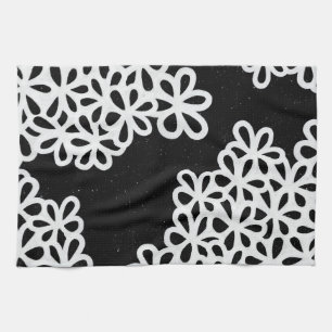 Paño De Cocina Pétalos blancos y negros de la flor