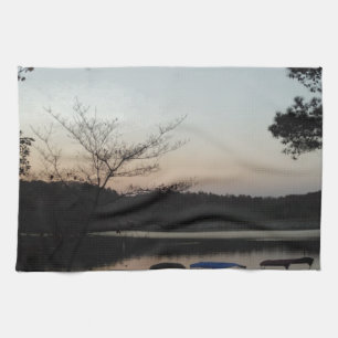 Paño De Cocina Puesta de sol, luna emergente sobre el lago Arrowh