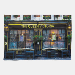 Paño De Cocina Queen Victoria Pub