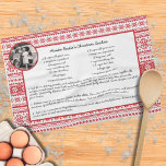 Paño De Cocina Receta familiar Festividad en blanco rojo Escandin<br><div class="desc">Personalizar de esta receta de la familia Holiday Rojo Escandinavo Blanco de la cocina toalla de la cocina para festividad idea para celebrar amigos, familia o una de sus personas favoritas. Este regalo personalizado le hace un regalo a los Navidades personalizados. A la familia y amigos les encantará esta receta...</div>