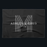 Paño De Cocina Retro Nombre/s moderno Monograma editable negro y<br><div class="desc">Monograma retro-moderno de personalizable con estilo,  edite según lo desee!</div>