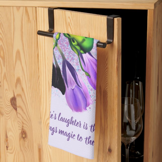 Paño De Cocina Riendo a un bebé montando un escarabajo (Pliegue de tercios)