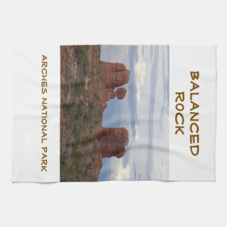 Paño De Cocina Rock balanceado en el Parque Nacional de Arches