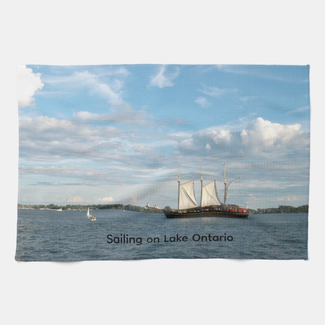 Paño De Cocina Sailing on Lake Ontario Kitchen Towel (Horizontal)