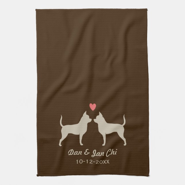 Paño De Cocina Siluetas de perro Chihuahua con corazón y texto (Vertical)