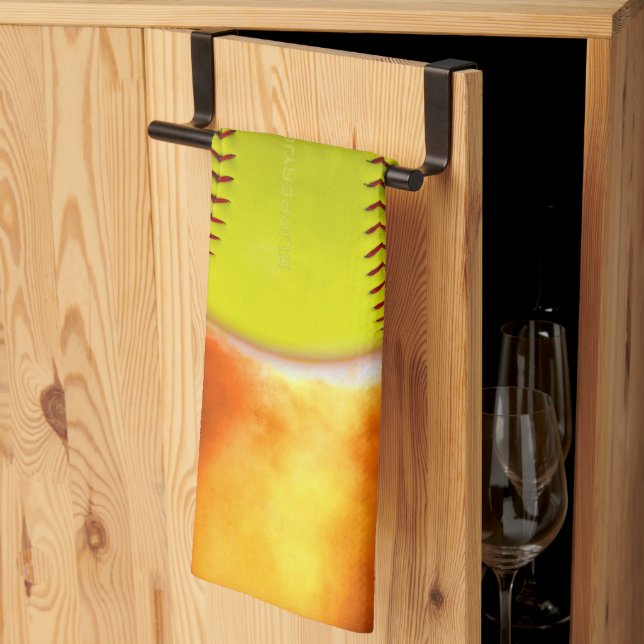 Paño De Cocina SlipperyJoe, Fireball Raspberry, Softball en llama (Pliegue de tercios)