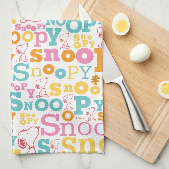 Paño De Cocina Snoopy Pastel Text Pattern (Doblado Cuarto)
