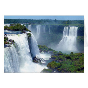 Panorama de las Cataratas de Iguazú desde Brasil