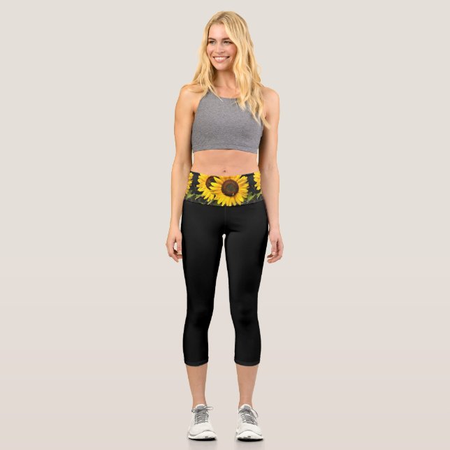 Pantalón Capri Negro con Cintura de Girasoles (Anverso)
