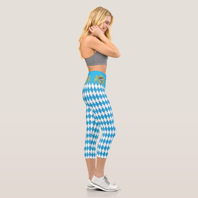 Pantalones cortos clásicos de Baviera Capri (Derecha)