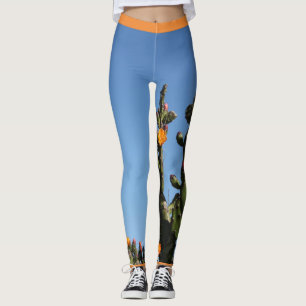 Pantalones funky de cactus floreciendo