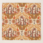 Pañuelo Ardilla otoñal en blanco roto<br><div class="desc">Ardilla pintada a mano y flora otoñal- hojas; setas; bellotas y bayas</div>