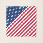Pañuelo Bandera Patriótica EEUU Bandera Roja Azul Estrella<br><div class="desc">El todo americano, Stars and Stripes, Old Glory, Star-Spangled Banner, bandera de EEUU, el original y ligero personalizado de tela de chicha impreso bufanda, para mostrar tu orgullo, patriotismo, amor. La bufanda está imprimida en personalizado, cortada a mano y bellamente acabada con un bebé profesional hecho de costureras calificadas -...</div>