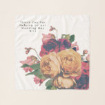 Pañuelo Boda de antigüedades para fiestas botánicas de Ros<br><div class="desc">Un elegante diseño formal en florals para su recepción nupcial, cena de ensayo o fiesta de compromiso con el pañuelo personalizado para un regalo personal. Este pañuelo en un tema boda inspirado en boho. Antiguos rosas coloridos con monograma y fecha, también serán geniales para mantener los dulces, los favores de...</div>
