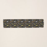 Pañuelo Carreras de caballo Derby Day Fiesta Black Gold Pa<br><div class="desc">Celebra tu derby de carreras de caballos favorito con este magnífico patrón. El diseño se repite en tonos dorados, plateados y bronce sobre negro con un ligero efecto de mármol. El patrón ornamental incluye caballos, trofeos, herraduras y rosas. Póngase en contacto con FancyCelebration para ver los cambios. Vea los suministros...</div>