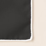 Pañuelo Chiffon Scarf<br><div class="desc">Esta bufanda de chiffon se muestra en un bonito color sólido de negro con un borde de hilo blanco. Personalizar este artículo o compra tal cual.</div>