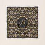 Pañuelo Elegante Patrón negro dorado Monograma moderno<br><div class="desc">Elegante patrón negro dorado Monograma moderno Scarf tiene un diseño moderno y elegante,  que es agradable para llevar cuando estés fuera. Es un regalo excelente para esa persona especial en tu vida. También se puede utilizar para la decoración o para el envoltorio o la corbata.</div>