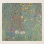 Pañuelo Gustav Klimt, Jardín de Granjas con girasoles<br><div class="desc">Una bufanda con la pintura de arte de Gustav Klimt llamada "Jardín de Granjas con girasoles". "Farm Garden with Sunflowers" es una pintura con girasoles amarillos,  rosas rojas y flores blancas y azules sobre un fondo verde. ¡Personalizable.</div>