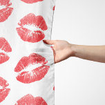 Pañuelo Labios Rojos, Patrón De Labios, Labios Rojos, Beso<br><div class="desc">Elegante,  elegante y sofisticado,  con labios rojos sobre fondo blanco. Un regalo moderno y de moda,  perfecto para los amantes del maquillaje de su vida.</div>