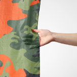 Pañuelo Naranja y Camuflaje Verde, Ejército<br><div class="desc">Elegante,  elegante y sofisticado diseño de camuflaje en color naranja y verde. Regalo moderno y moderno,  perfecto para el amante del ejército en tu vida.</div>