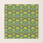 Pañuelo Pansias amarillas, pájaros y mariposas<br><div class="desc">Papel pintado a mano en el jardín con panes,  lirios,  corazones sangrantes flores,  hojas,  pájaros y mariposas.</div>