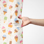 Pañuelo Patrón De Crema De Hielo, Cono De Crema De Hielo,<br><div class="desc">Patrón lindo,  divertido y adorable con helados y rociadores. Un regalo moderno y de moda,  perfecto para los amantes de los helados en su vida.</div>
